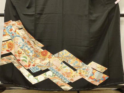 平和屋着物■豪華黒留袖　駒刺繍　立波雪輪花松文　宝尽くし　金彩　正絹　逸品　未使用　CABG5906oy