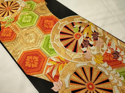 平和屋着物◎六通柄袋帯　唐織　吉祥源氏車　黒地　金糸　正絹　逸品　CABG5990oy