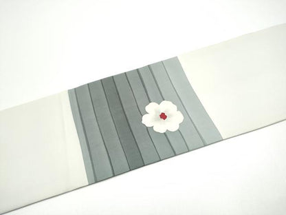 平和屋着物●塩瀬　九寸名古屋帯　作家物　ろうけつ染　舞花文　正絹　逸品　CABG6088hy
