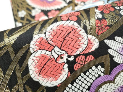 平和屋着物●六通柄袋帯　唐織　草花文　黒地　金糸　正絹　逸品　CABG6183hy