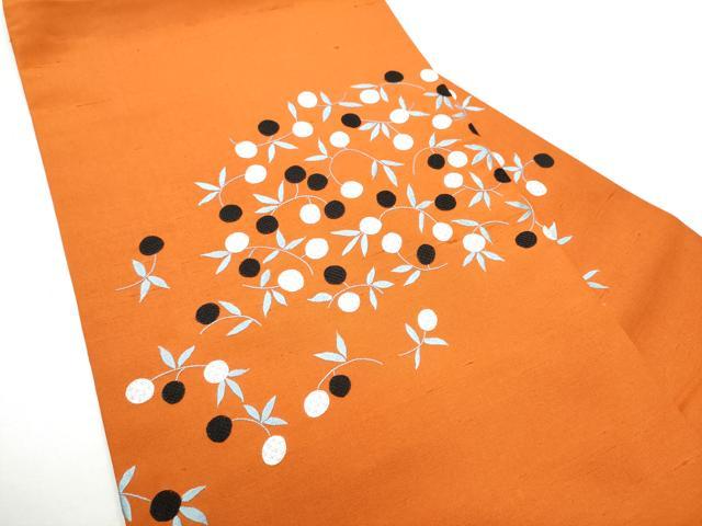 平和屋着物●九寸名古屋帯　紬地　総刺繍　枝木の実　正絹　逸品　CABG6245hy