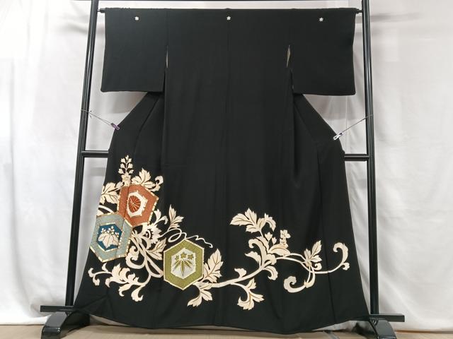 平和屋着物■豪華黒留袖 駒刺繍 更紗花文 正絹 逸品 CABG6468xe