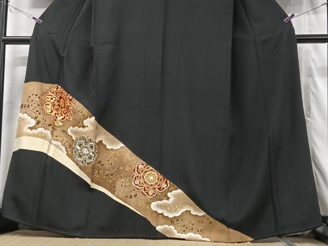 平和屋着物■豪華黒留袖 駒刺繍 正倉院花文 金彩 正絹 逸品 CABG6472xe