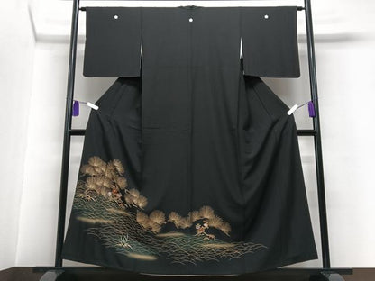 平和屋着物■豪華黒留袖　芝草松文　暈し染め　金彩　正絹　逸品　CABG6576xe