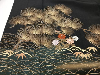 平和屋着物■豪華黒留袖　芝草松文　暈し染め　金彩　正絹　逸品　CABG6576xe