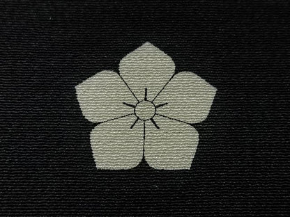 平和屋着物■豪華黒留袖　芝草松文　暈し染め　金彩　正絹　逸品　CABG6576xe