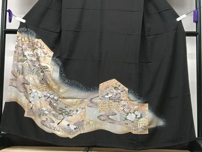 平和屋着物■豪華黒留袖　屏風花鳥文　暈し染め　金彩　正絹　逸品　CABG6629xe