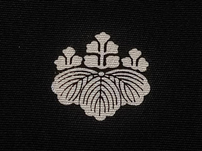 平和屋着物■豪華黒留袖　御所車草花文　金彩　正絹　逸品　CABG6718xe