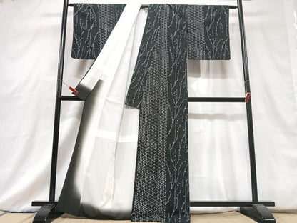 平和屋着物■小紋 草花文 黒地 洗える着物 CABG6730xe