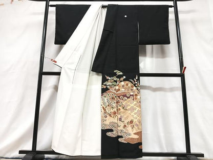 平和屋着物■豪華黒留袖　飛鶴花唐草松文　金彩　正絹　逸品　CABG6756xe