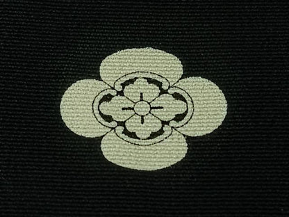 平和屋着物■豪華黒留袖　飛鶴花唐草松文　金彩　正絹　逸品　CABG6756xe