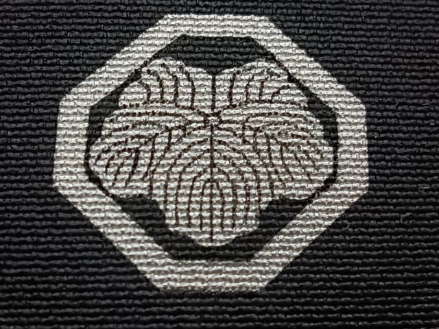 平和屋着物■黒留袖　波車松花文　金彩　洗える着物　CABG6811xi