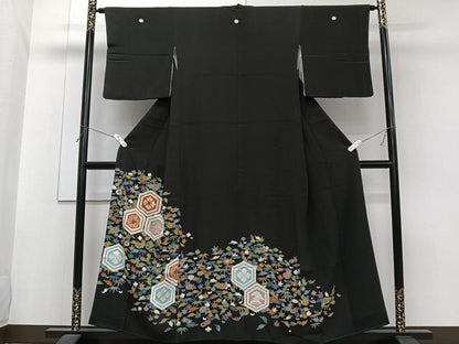 平和屋着物■豪華黒留袖　刺繍　亀甲花文　松竹梅　金彩　正絹　逸品　CABG6842xi