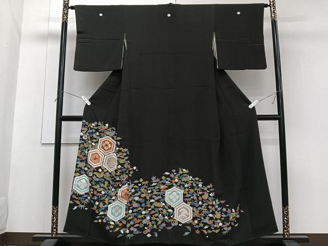 平和屋着物■豪華黒留袖　刺繍　亀甲花文　松竹梅　金彩　正絹　逸品　CABG6842xi