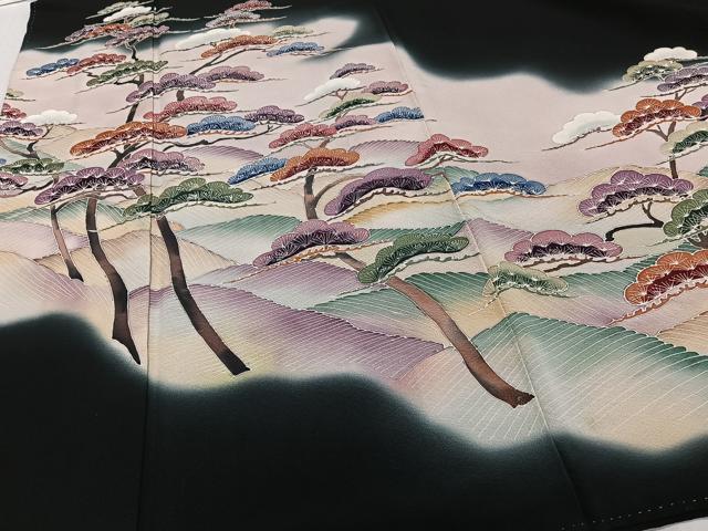 平和屋着物■豪華黒留袖　作家物　波枝松文　暈し染め　正絹　逸品　CABG6874xi
