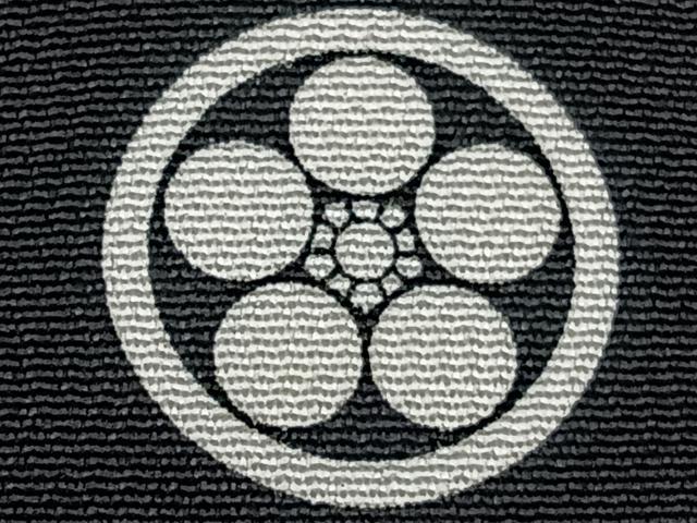 平和屋着物■豪華黒留袖　駒刺繍　波籬飛鶴屏風花文　金彩　鈴乃屋扱い　正絹　逸品　CABG7050xi