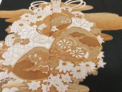 平和屋着物■豪華黒留袖　駒刺繍　薬玉花丸文　金彩　正絹　逸品　CABG7055xi