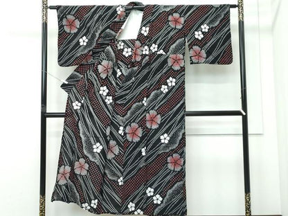 平和屋着物∴夏物　浴衣　有松鳴海絞り　斜線花文　黒地　綿　逸品　CABG7218rv