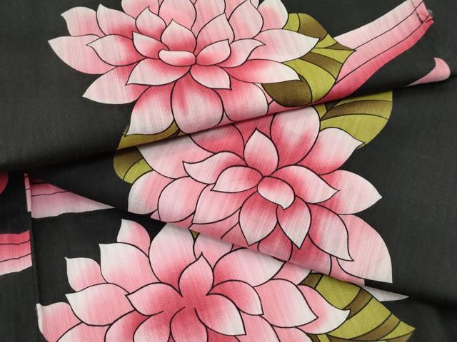 平和屋着物∴夏物　男性　浴衣　流水草花文　黒地　綿　逸品　CABG7237rv
