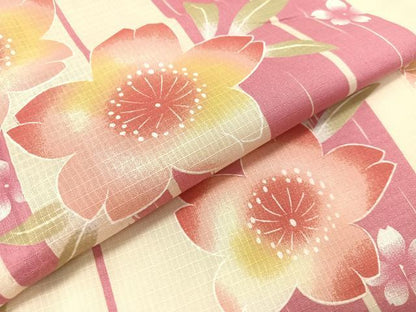 平和屋着物∴夏物　浴衣　綿紅梅　矢羽根舞桜　綿　逸品　CABG7661vp