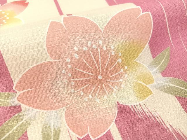 平和屋着物∴夏物　浴衣　綿紅梅　矢羽根舞桜　綿　逸品　CABG7661vp