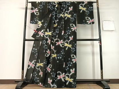 平和屋着物∴夏物　浴衣　綿紅梅　トンボ　黒地　金通し地　綿　逸品　CABG7713vp