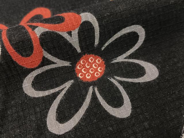 平和屋着物∴夏物　浴衣　綿紅梅　舞花文　黒地　さんび謹製　綿　逸品　CABG7726vp