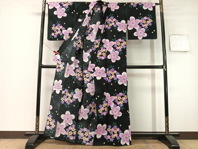 平和屋着物∴夏物　浴衣　綿紅梅　舞桜　黒地　綿　逸品　CABG7738vp