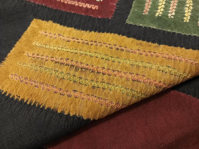 平和屋着物●上質な紬　絞り　檜垣文様　正絹　逸品　未使用　CABG7759vp