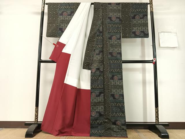 平和屋着物●本場大島紬　9マルキ　更紗花鳥文　正絹　逸品　未使用　CABG7768vp