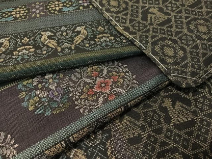平和屋着物●本場大島紬　9マルキ　更紗花鳥文　正絹　逸品　未使用　CABG7768vp