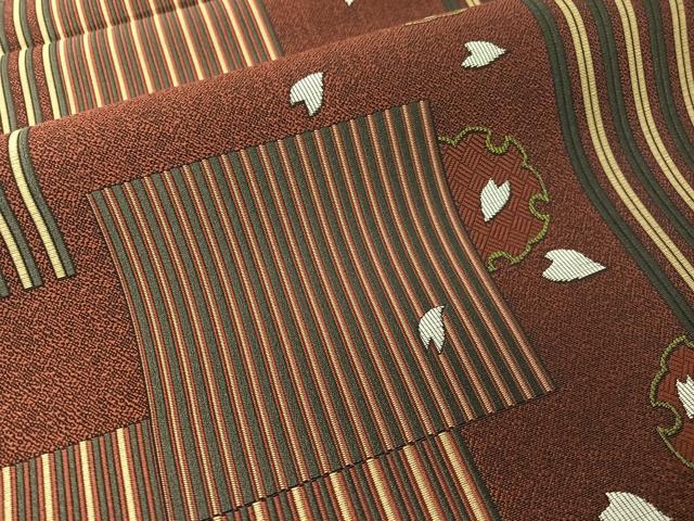 平和屋着物●本場筑前博多織　両面　全通柄袋帯　雪輪舞桜　献上　正絹　逸品　CABG7850vp