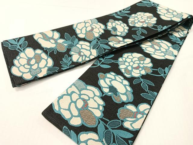 平和屋着物●両面　半幅帯　草花文　黒地　やまと誂製　正絹　逸品　CABG7873vp