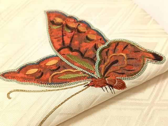 平和屋着物●アンティーク　大正ロマン　総刺繍　手刺繍　駒刺繍　太鼓柄京袋帯　舞蝶文　金糸　正絹　逸品　CABG7882vp