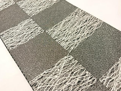 平和屋着物●両面　六通柄袋帯　唐織　市松吉祥文　銀糸　正絹　逸品　CABG7891vp