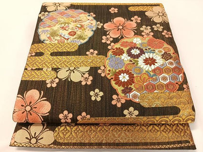 平和屋着物●六通柄袋帯　唐織　雪輪霞花文　黒地　金糸　正絹　逸品　CABG7904vp