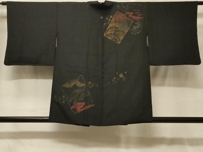 平和屋着物＃羽織　寿光織　色紙花文　黒地　金糸　正絹　逸品　CABG8045in