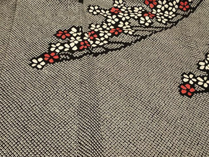 平和屋着物＃羽織　総絞り　枝花文　黒地　正絹　逸品　未使用　CABG8083in