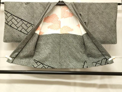 平和屋着物＃羽織　総絞り　槍梅文　黒地　正絹　逸品　CABG8136in