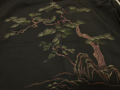 平和屋着物＃羽織　総刺繍　枝松文　黒地　金糸　正絹　逸品　CABG8142in