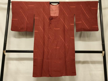 平和屋着物＃道行コート　色無地　幾何学花地紋　鳶色　ロング丈　正絹　逸品　CABG8197in