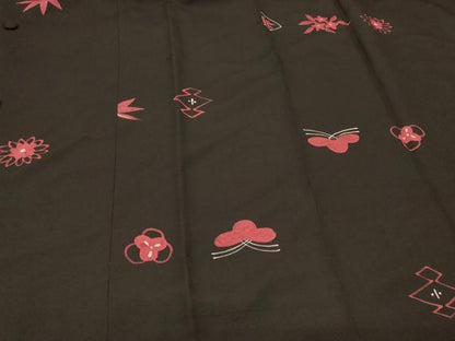 平和屋着物＃道行コート　ろうけつ染め　吉祥草花文　黒地　正絹　逸品　CABG8233in