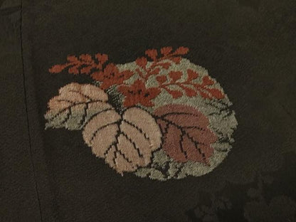 平和屋着物＃羽織　寿光織　草花丸文　黒地　銀糸　正絹　逸品　CABG8238in