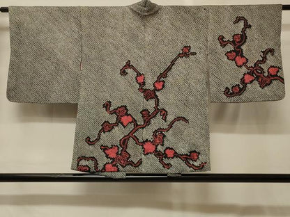 平和屋着物＃羽織　総絞り　蔦の葉文　黒地　正絹　逸品　CABG8245in