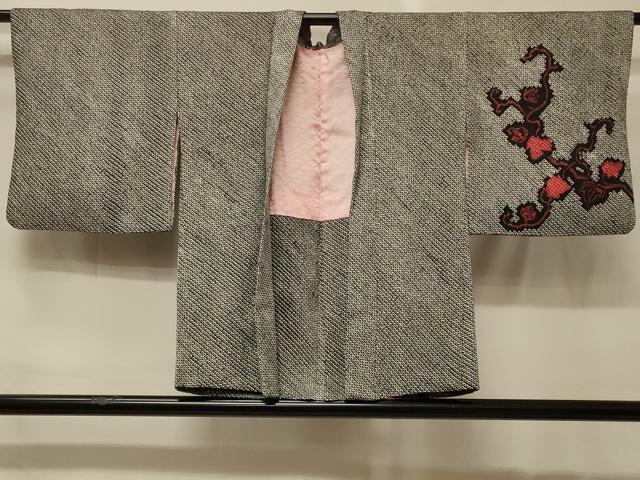 平和屋着物＃羽織　総絞り　蔦の葉文　黒地　正絹　逸品　CABG8245in