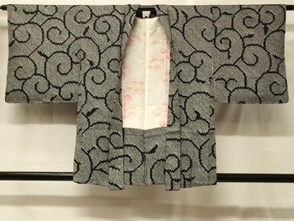 平和屋着物＃羽織　総絞り　唐草文　黒地　正絹　逸品　未使用　CABG8259in