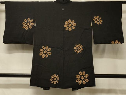 平和屋着物＃羽織　絞り　舞花文　黒地　正絹　逸品　CABG8285in