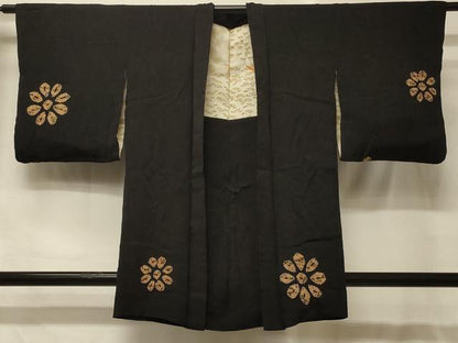 平和屋着物＃羽織　絞り　舞花文　黒地　正絹　逸品　CABG8285in