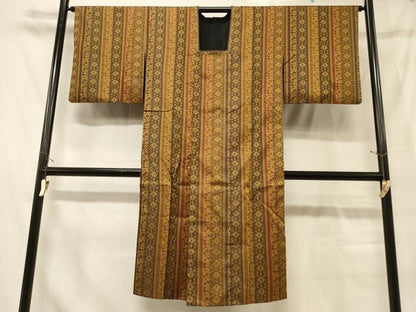 平和屋着物＃道行コート　リバーシブル　正倉院花間道　黒地　ロング丈　正絹　逸品　CABG8332in