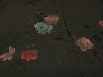 平和屋着物＃羽織　総刺繍　枝花文　黒地　正絹　逸品　CABG8351in